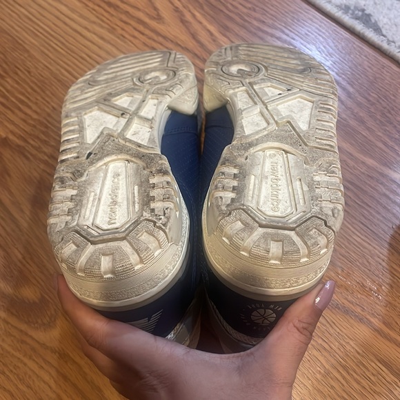 New Balance 650R Men’s 6 Women’s 7.5 - Picture 6 of 6